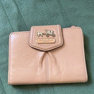 Coach Medium women wallet